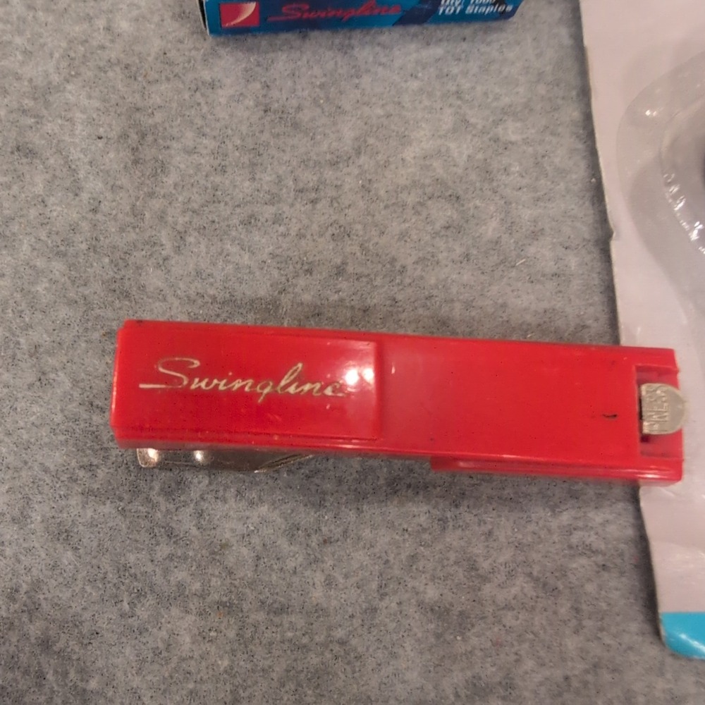 Swingline Stapler Set Lot Mini Stapler and Staple Remover with 500 Staples - Picture 3 of 5